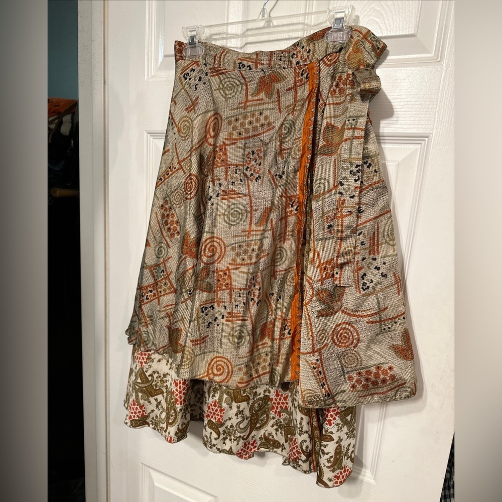 Kariza Sari Silk/Rayon Print Wrap Skirt Midi Length 28.5” Long Layered Tie Waist
